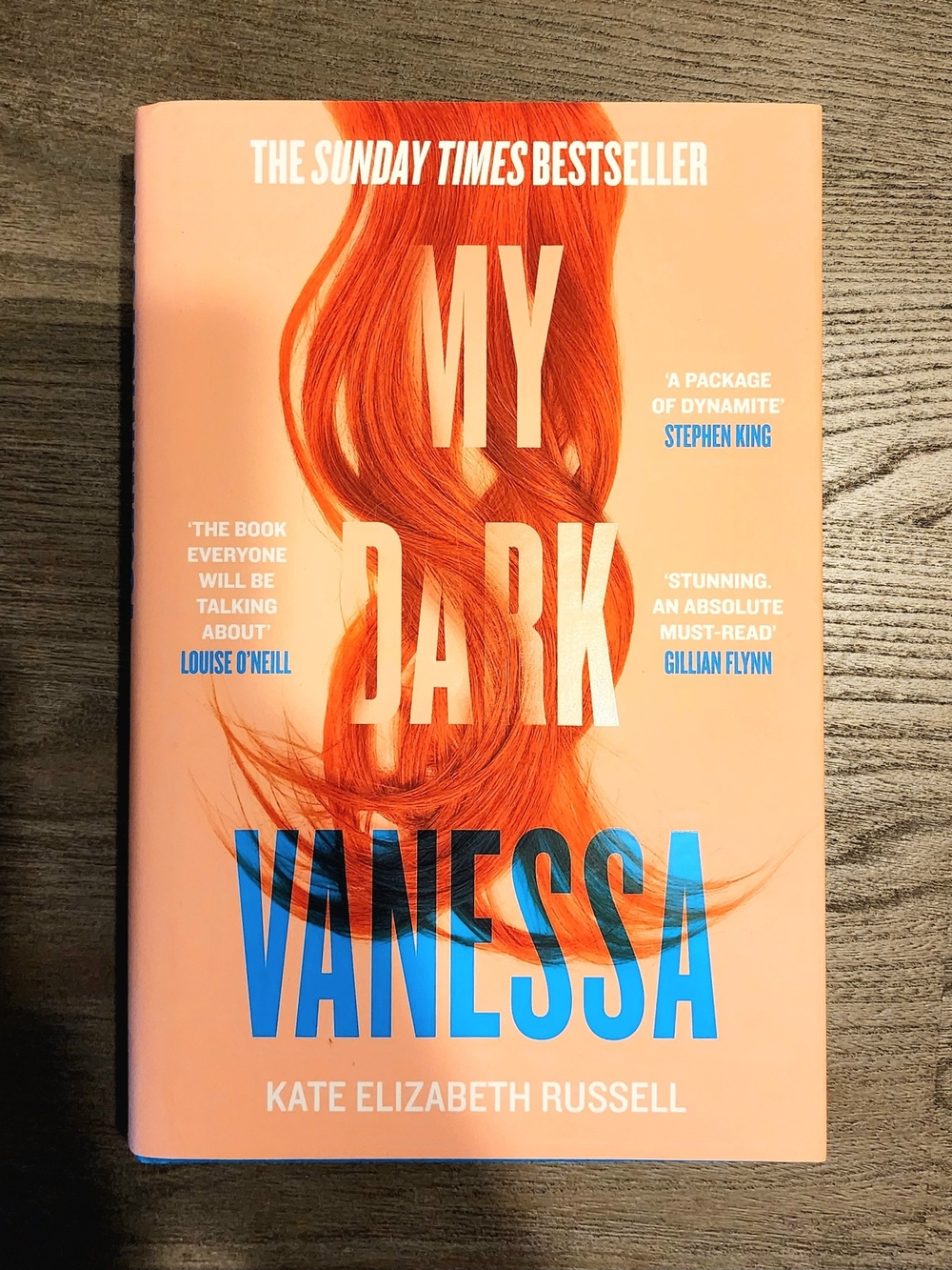 My Dark Vanessa Hardcover - Kate Elizabeth Russell